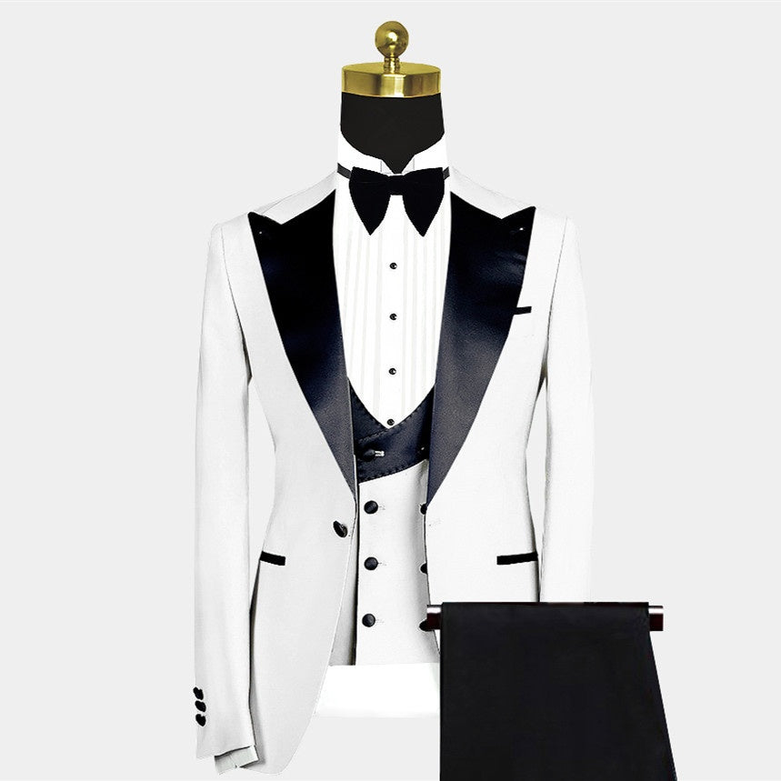 Handsome White 3 Pieces Peaked Lapel Prom Men Suits