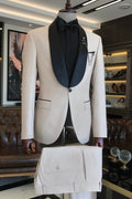 Gentle Light Champagne Wedding Suits With Black Shawl Lapel