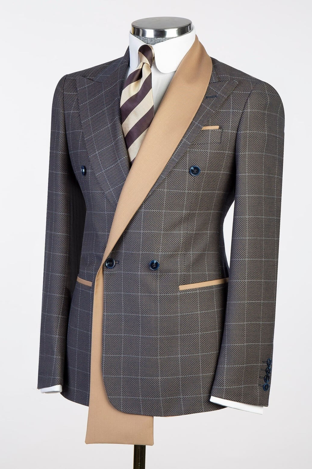 Fancy Dark Gray Plaid Double Breasted Business Suits With Satin Lapel