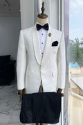 Formal White Jacquard Shawl Lapel Close Fitting Wedding Suits