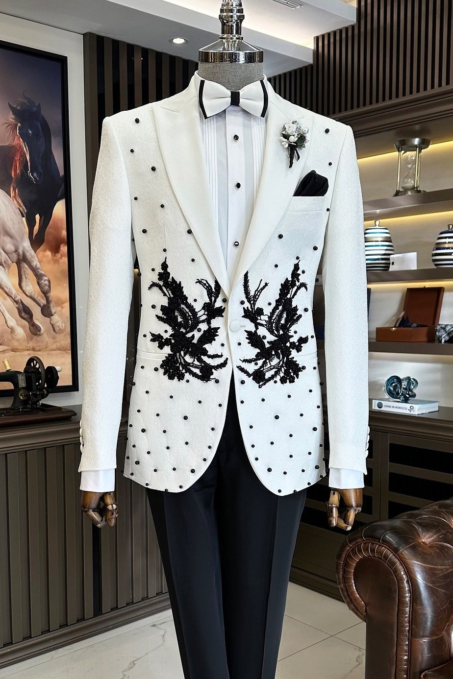 Charming White Jacquard Black Beadings Appliques Prom Suits