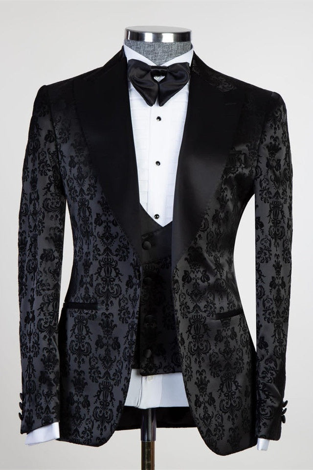 New Arrival Black Jacquard 3 Pieces Prom Suits With Satin Lapel
