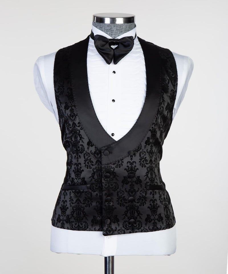 New Arrival Black Jacquard 3 Pieces Prom Suits With Satin Lapel