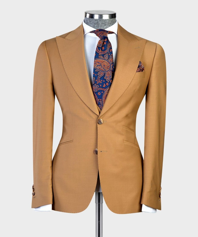 Formal Brown Peaked Lapel 3 Pieces Business Suits With Vest