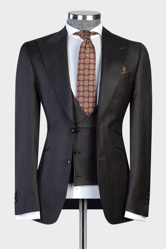 Close Fitting Dark Gray 3 Pieces Pinstriped Business Men Suits