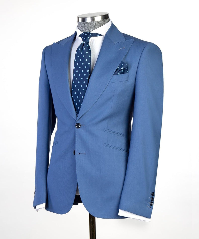 Mild Blue 3 Pieces Peaked Lapel Prom Suits