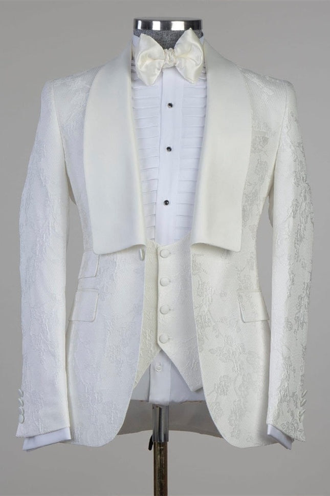 Beautiful Off-white Jacquard 3 Pieces Shawl Lapel Prom Suits