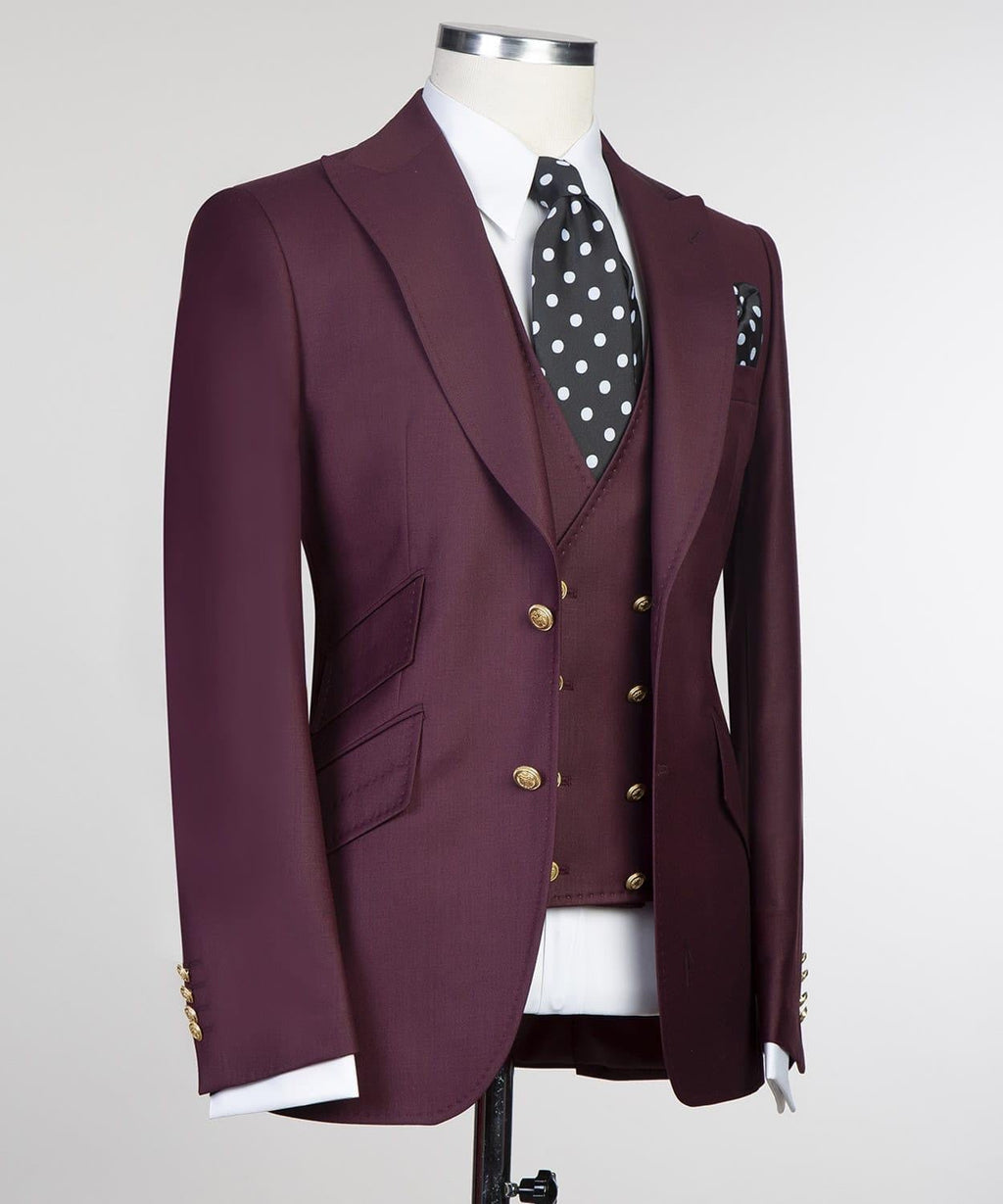 Trendy Burgundy Three Pieces Peaked Lapel Men Suits