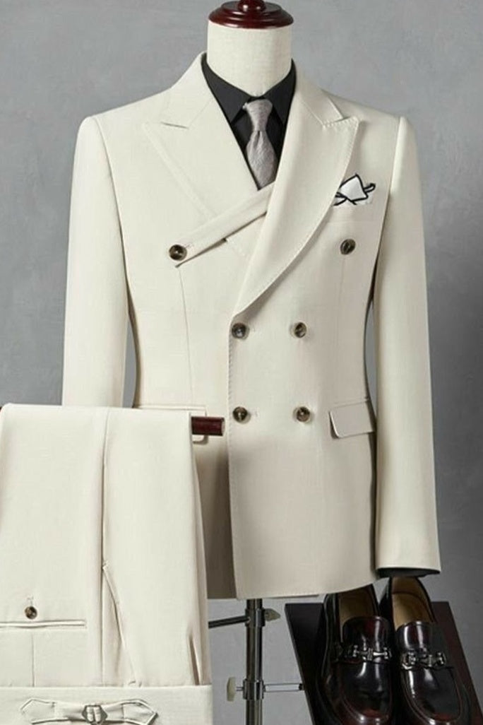 Stylish Off-white Double Breasted Close Fitting Prom Suits
