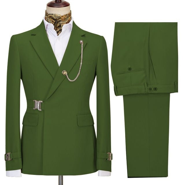 Glamorous Green Notched Lapel Prom Suits With Metal Buckle