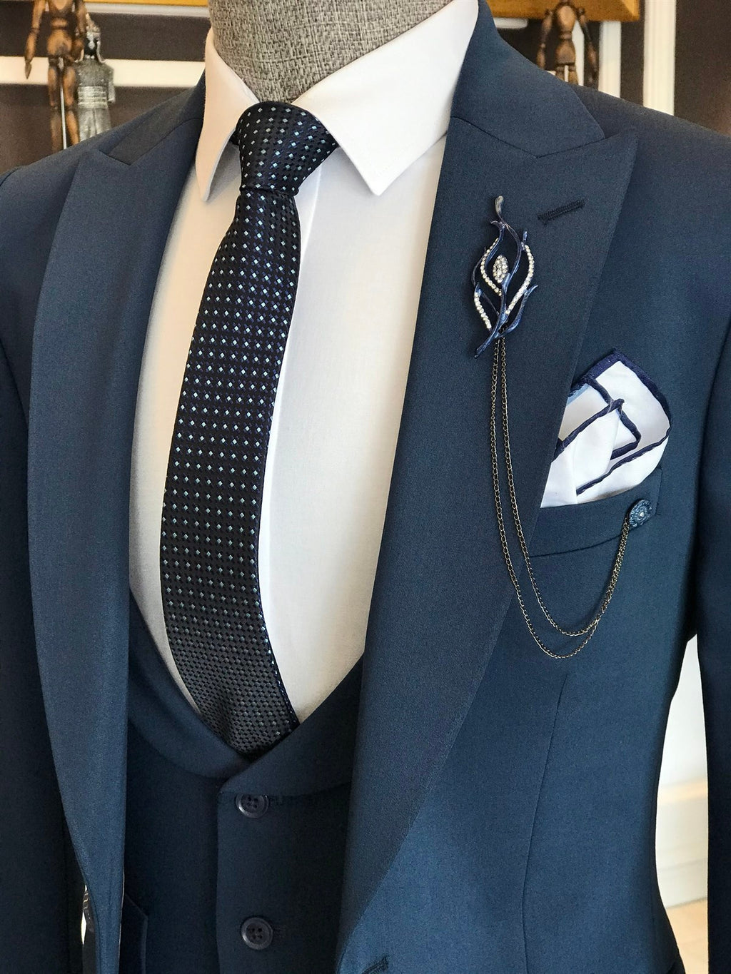Stylish Navy Three Pieces Slim Fit Business Suits With Vest