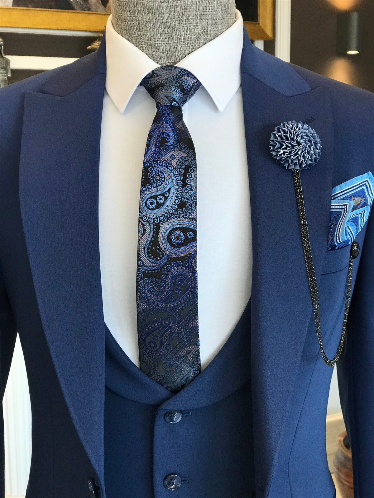 Elegant Dark Blue Three Pieces Close Fitting Business Suits