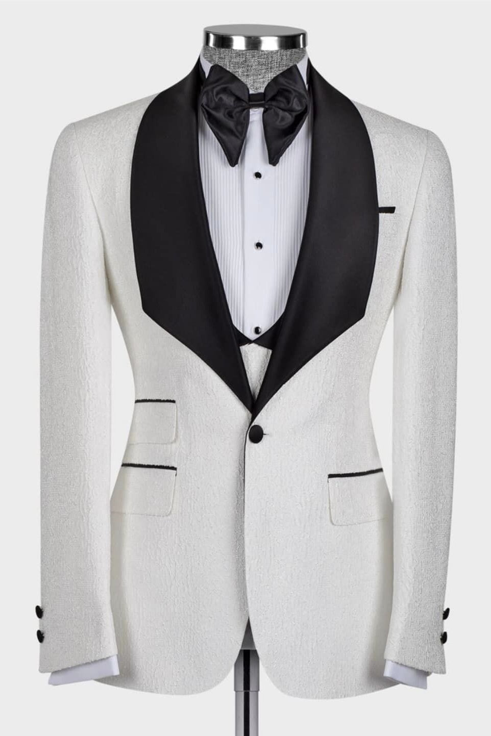 Popular White Three Pieces Jacquard Wedding Suits With Black Satin Lapel