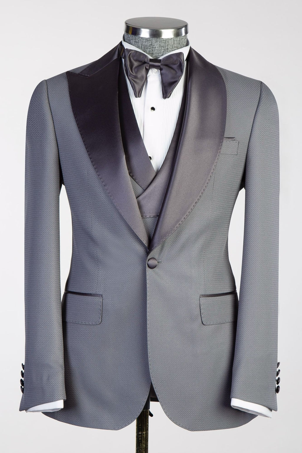 Trendy Dark Gray 3 Piece Peaked & Shawl Lapel Men’s Suit For Prom
