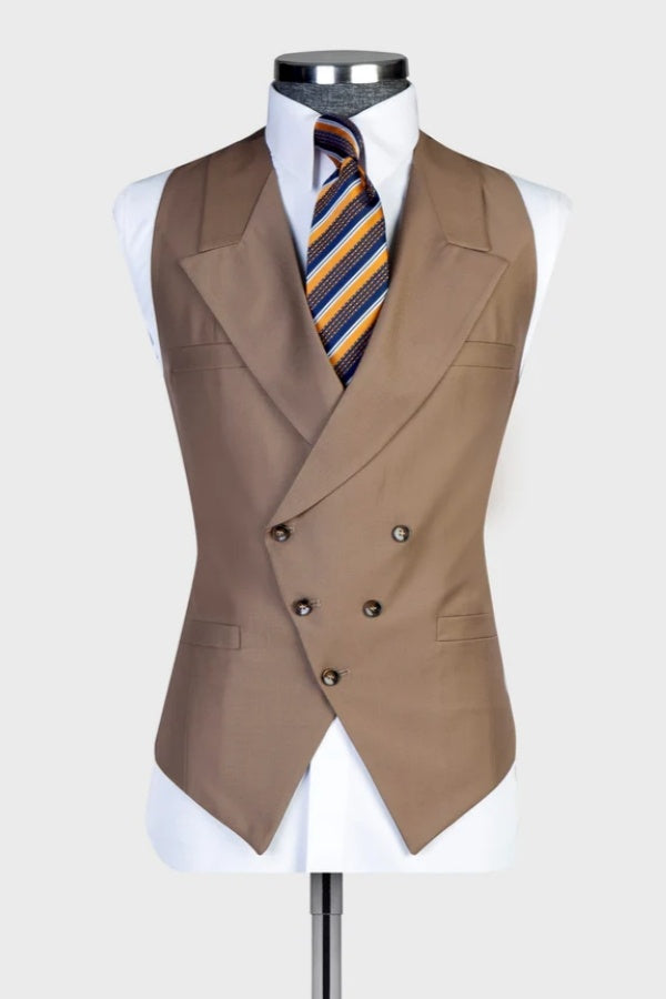Trendy Brown Peaked Lapel Three Pieces Business Suits