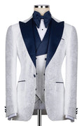 Generous White Jacquard 3 Pieces Close Fitting Prom Men Suits