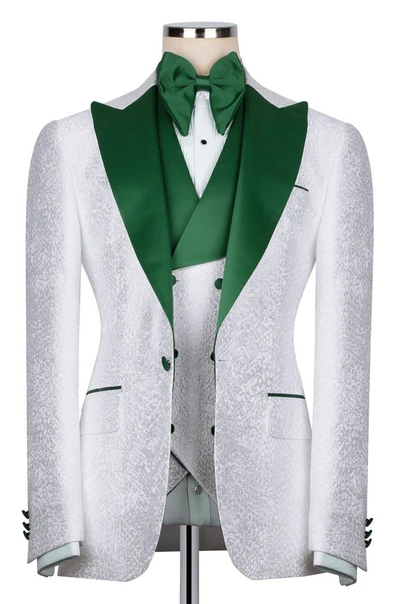 Glamorous White Jacquard 3 Pieces Prom Suits With Green Lapel