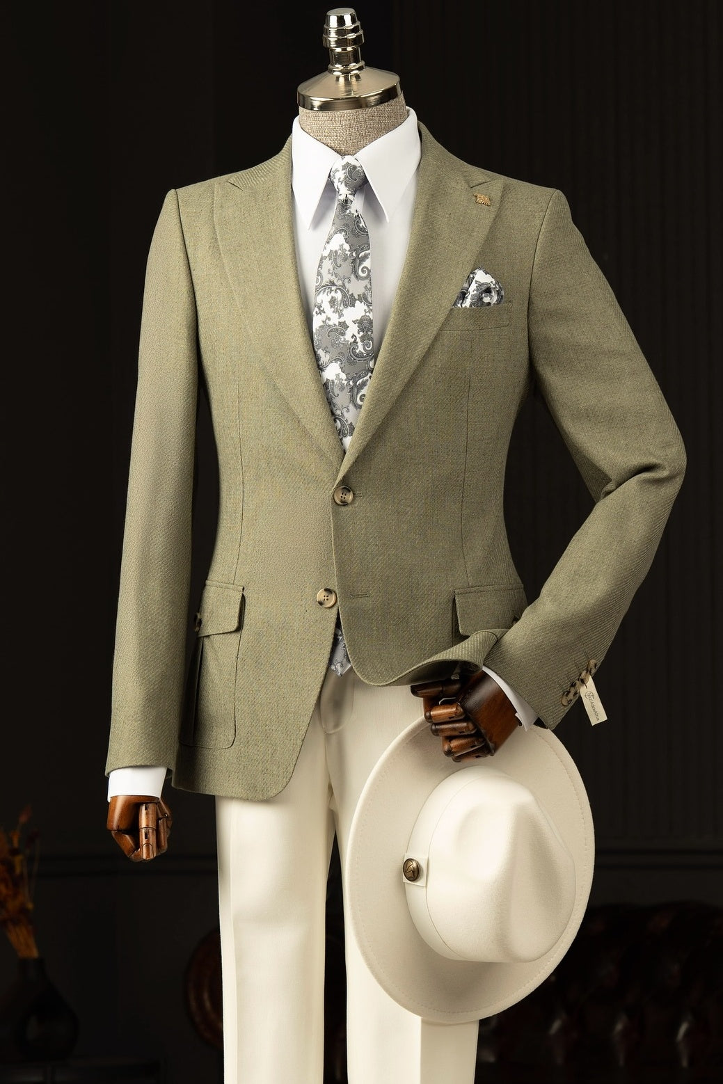 Bespoke Olive Green Peaked Lapel Prom Suits With White Pants