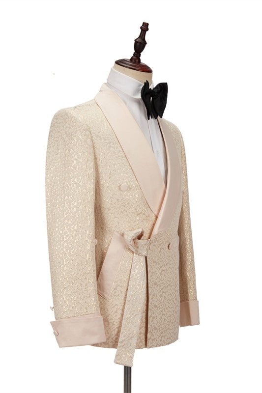Mild Champagne Jacquard Double Breasted Shawl Lapel Wedding Suits