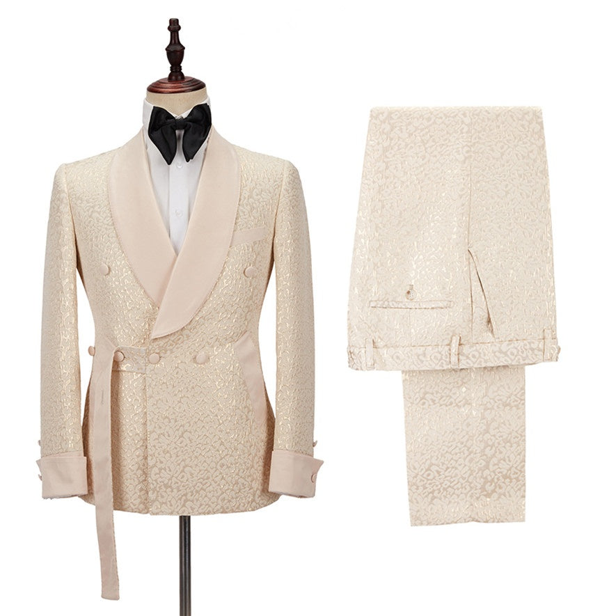 Mild Champagne Jacquard Double Breasted Shawl Lapel Wedding Suits