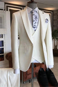 Formal White 3 Pieces Peaked Lapel Business Suits With Vest