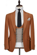 Trendy Brown 3 Pieces Peaked Lapel Men Suits With Waistcoat