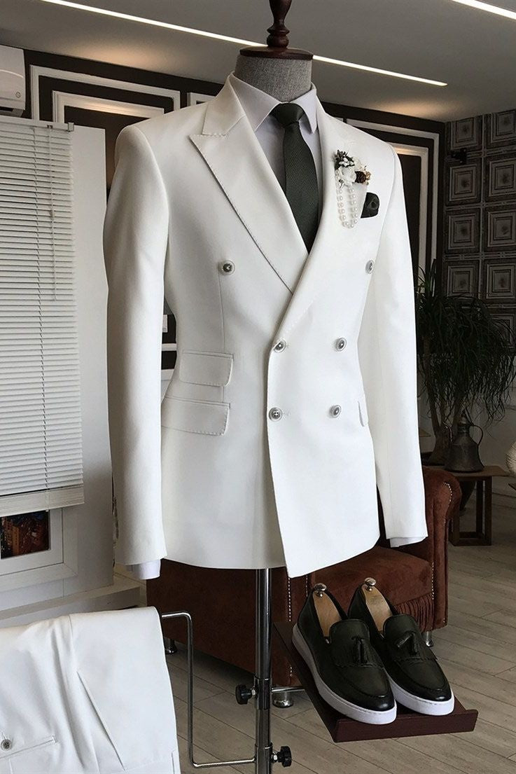 Decent White Double Breasted Peaked Lapel Business Suits