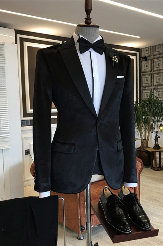 Fashion Black Velvet Close Fitting Men's Prom Suits