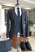 Popular Navy Blue 3-Pieces Peaked Lapel Formal Suits
