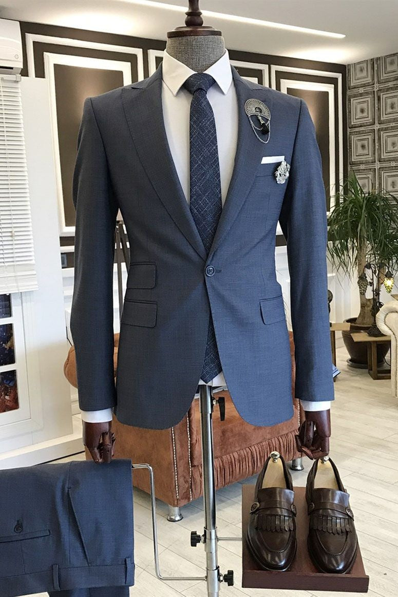 Bespoke Navy Blue Peaked Lapel Slim Fit Men Suits