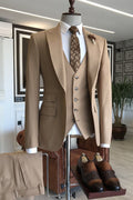New Arrival Brown Peaked Lapel 3 Flaps Slim Fit Business Suits For Men