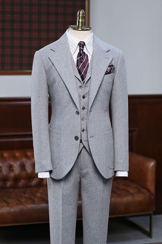 Generous Gray Notched Lapel 3 Pieces Business Men Suits