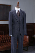 Trendy Dark Gray 3 Pieces Peaked Lapel Business Suits With Vest