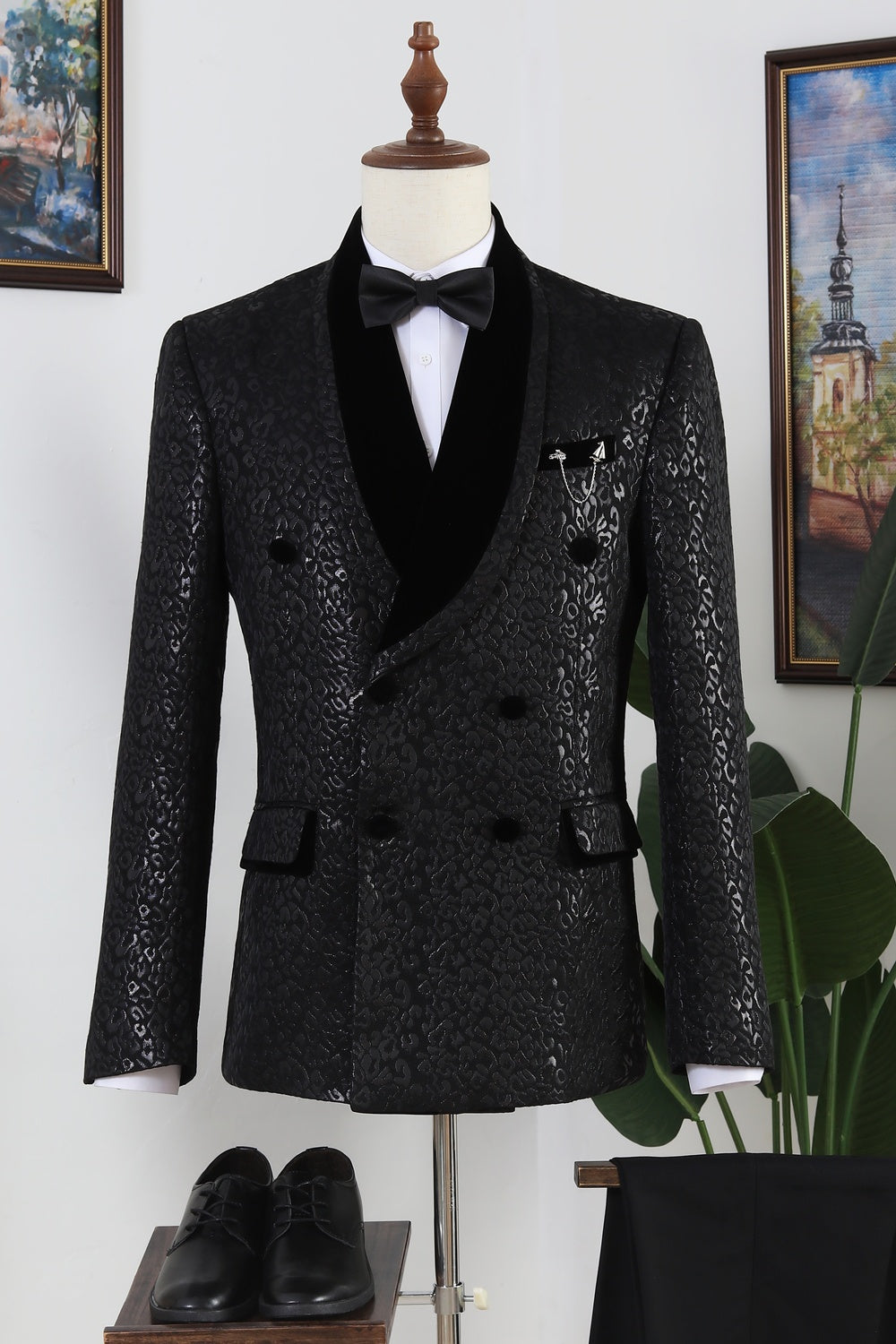 Handsome Black Jacquard Shawl Lapel Double Breasted Prom Men Suits