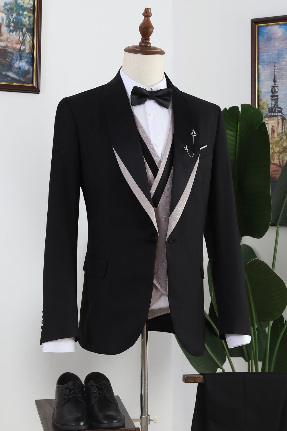 Bespoke Black Shawl Lapel Three Pieces Prom Men Suits