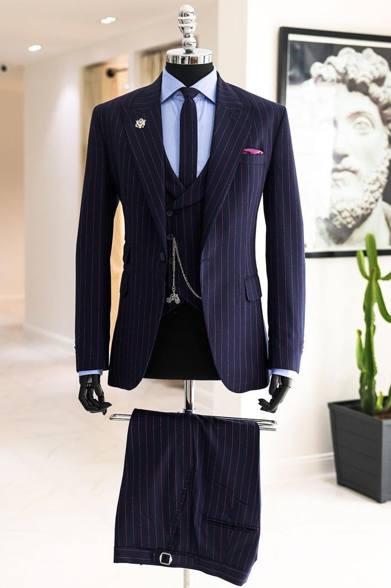 Exquisite Navy Blue Peaked Lapel Three Pieces Striped Business Suits