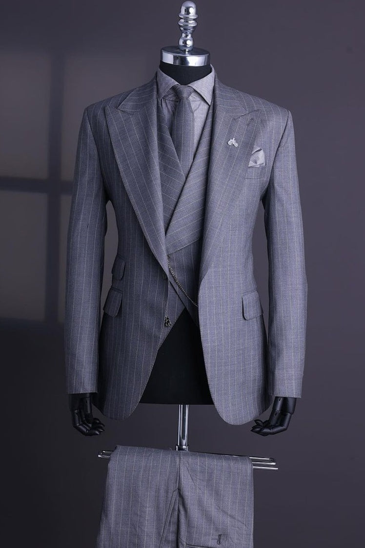 Dignified Gray Peaked Lapel Three Pieces Striped Business Suits