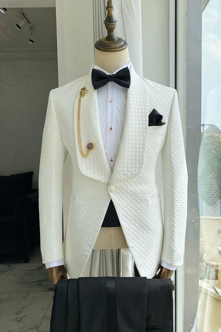 Mild White Plaid Shawl Lapel Wedding Men Suits
